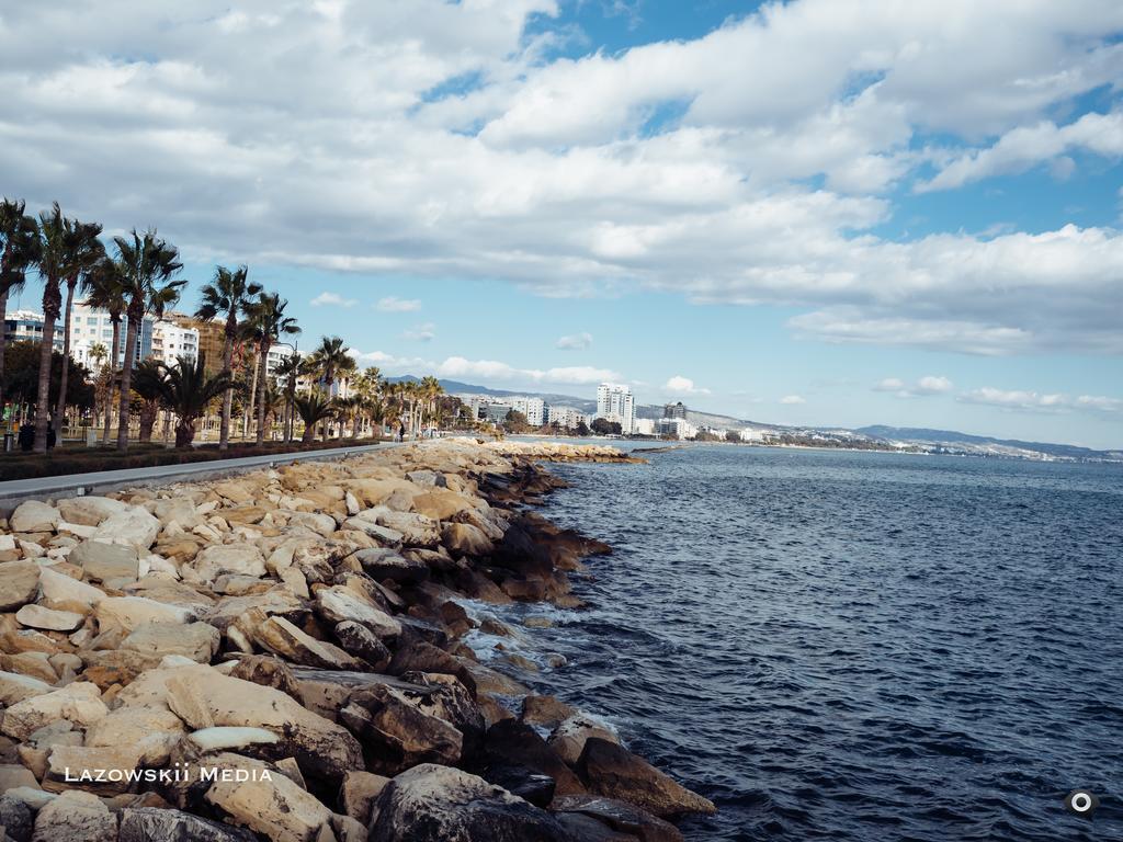 Sea Front & City Center, Amazing Sea View Limassol Exterior foto