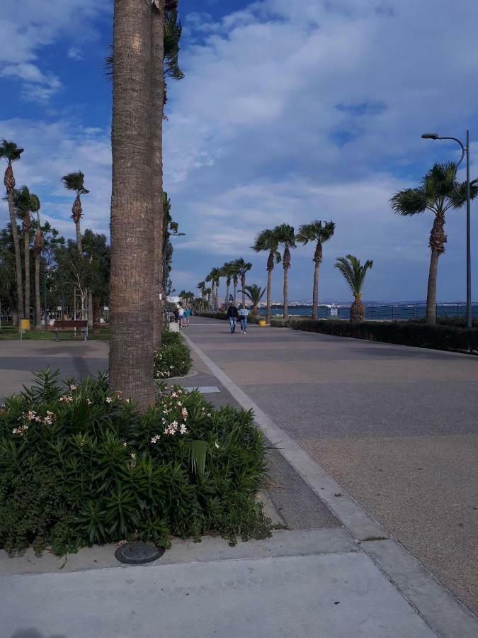 Sea Front & City Center, Amazing Sea View Limassol Exterior foto